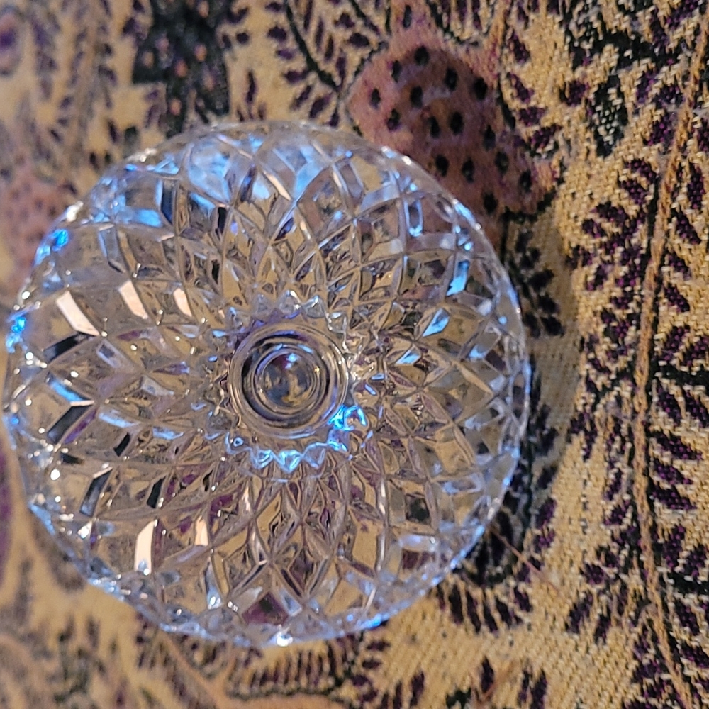 Ring holder - Picture 3 of 3